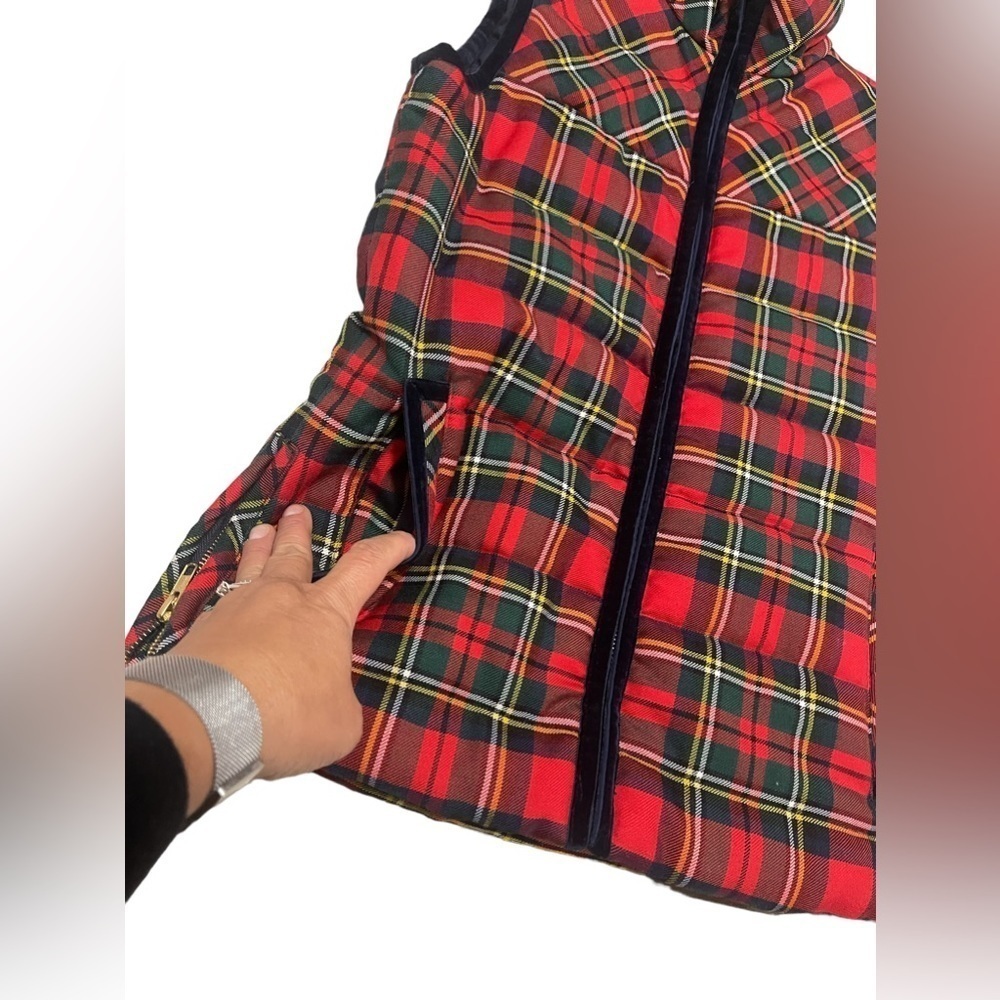 J. CREW PUFFER VEST - Picture 4 of 12